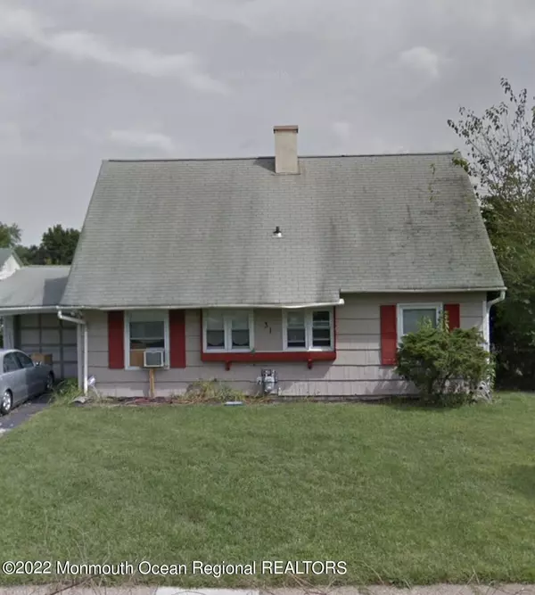 31 Peartree Lane, Willingboro, NJ 08046