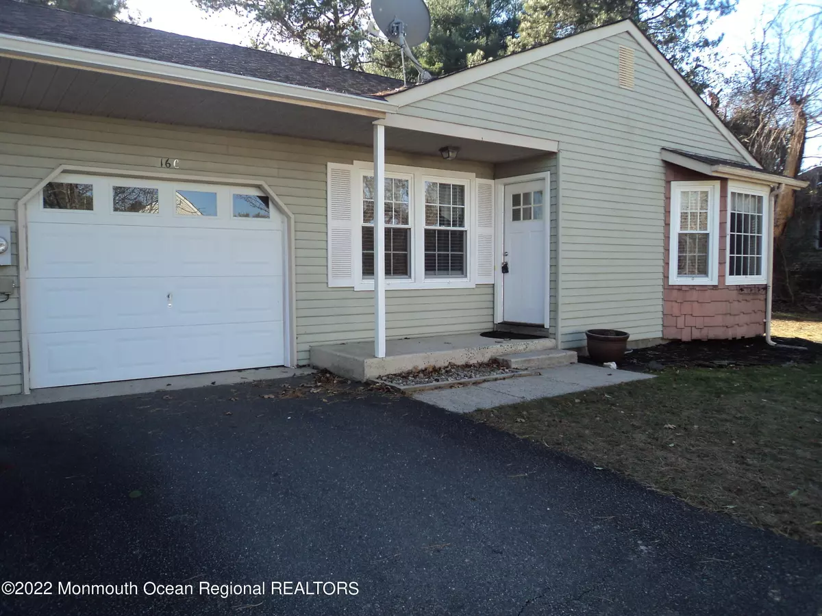 Whiting, NJ 08759,16 Amesbury Road #C