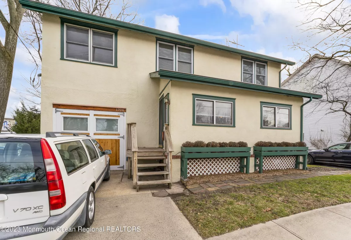 Wall, NJ 07719,1724 State Route 71