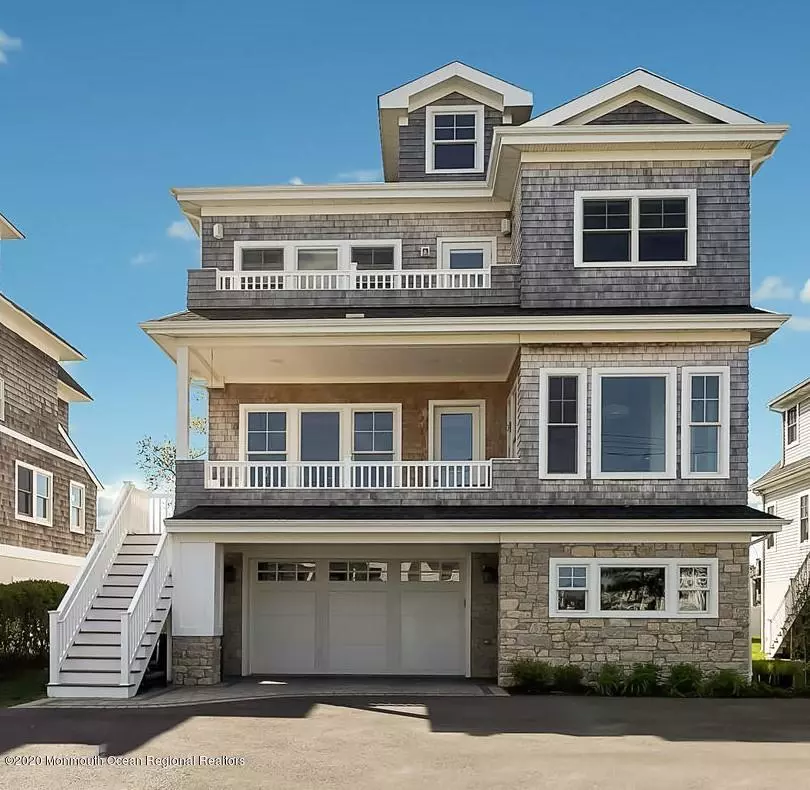 Rumson, NJ 07760,64 Waterman Avenue #A