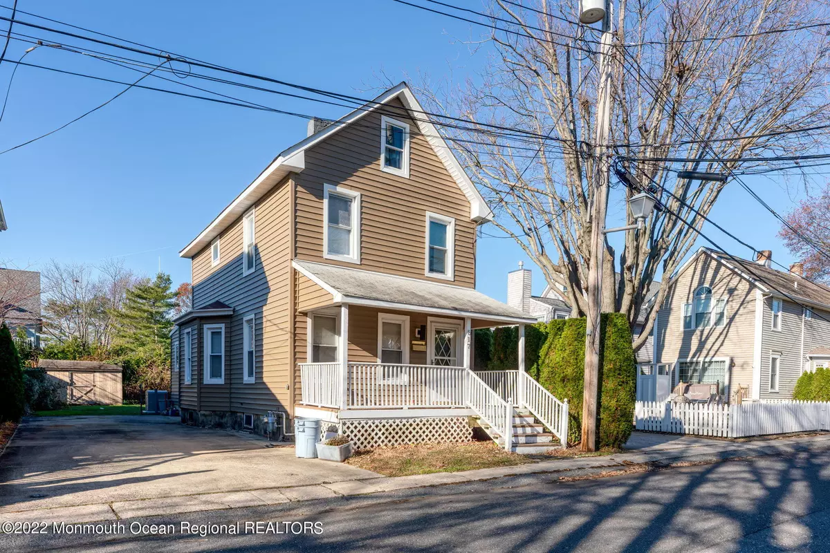 Spring Lake, NJ 07762,517 Jersey Avenue