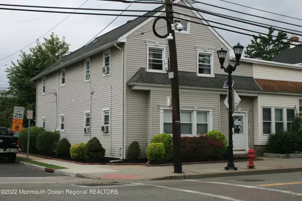 South Amboy City, NJ 08879,174 N Broadway