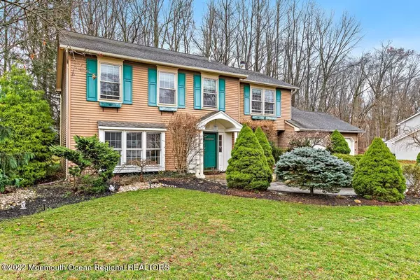 Englishtown, NJ 07726,16 Prides Lane
