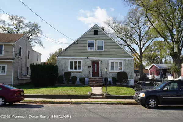 Keansburg, NJ 07734,9 Waackaack Avenue