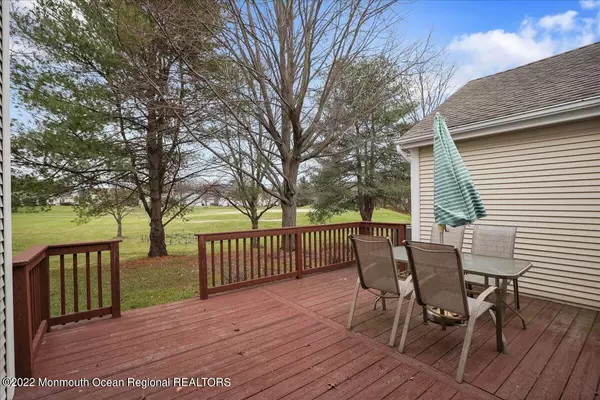 Monroe, NJ 08831,52 N Rutland Lane