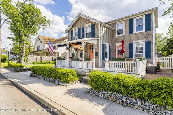 16 Clinton Street, Matawan, NJ 07747