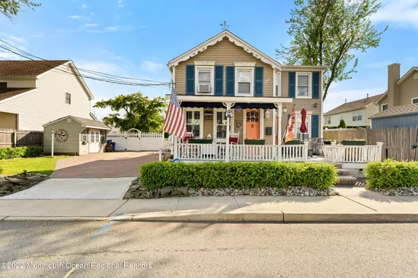 Matawan, NJ 07747,16 Clinton Street