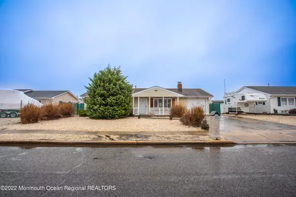 208 Rahway Road, Barnegat, NJ 08005