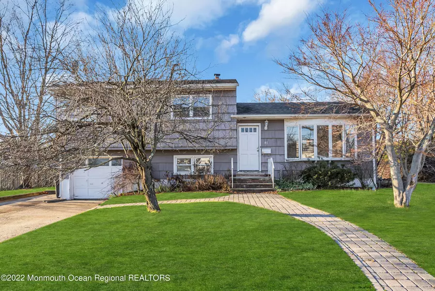 47 Hilltop Road, West Long Branch, NJ 07764