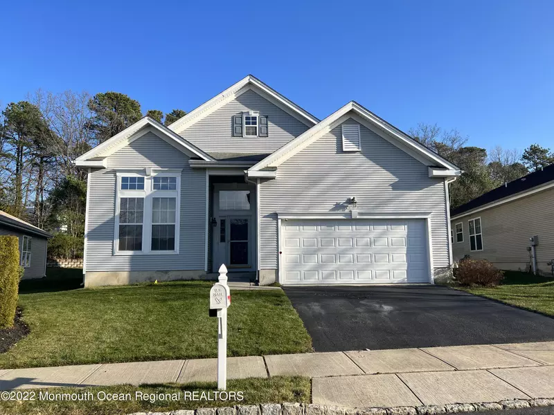 18 Shady Stream Road, Barnegat, NJ 08005