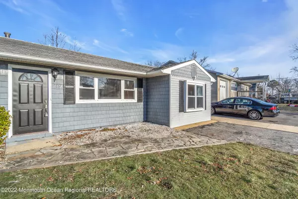 South Toms River, NJ 08757,119 Dittmar Drive