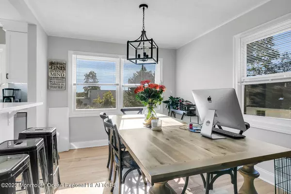 Little Silver, NJ 07739,188 Riverview Avenue