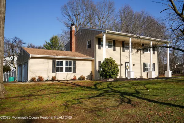 40 Sandburg Drive, Morganville, NJ 07751