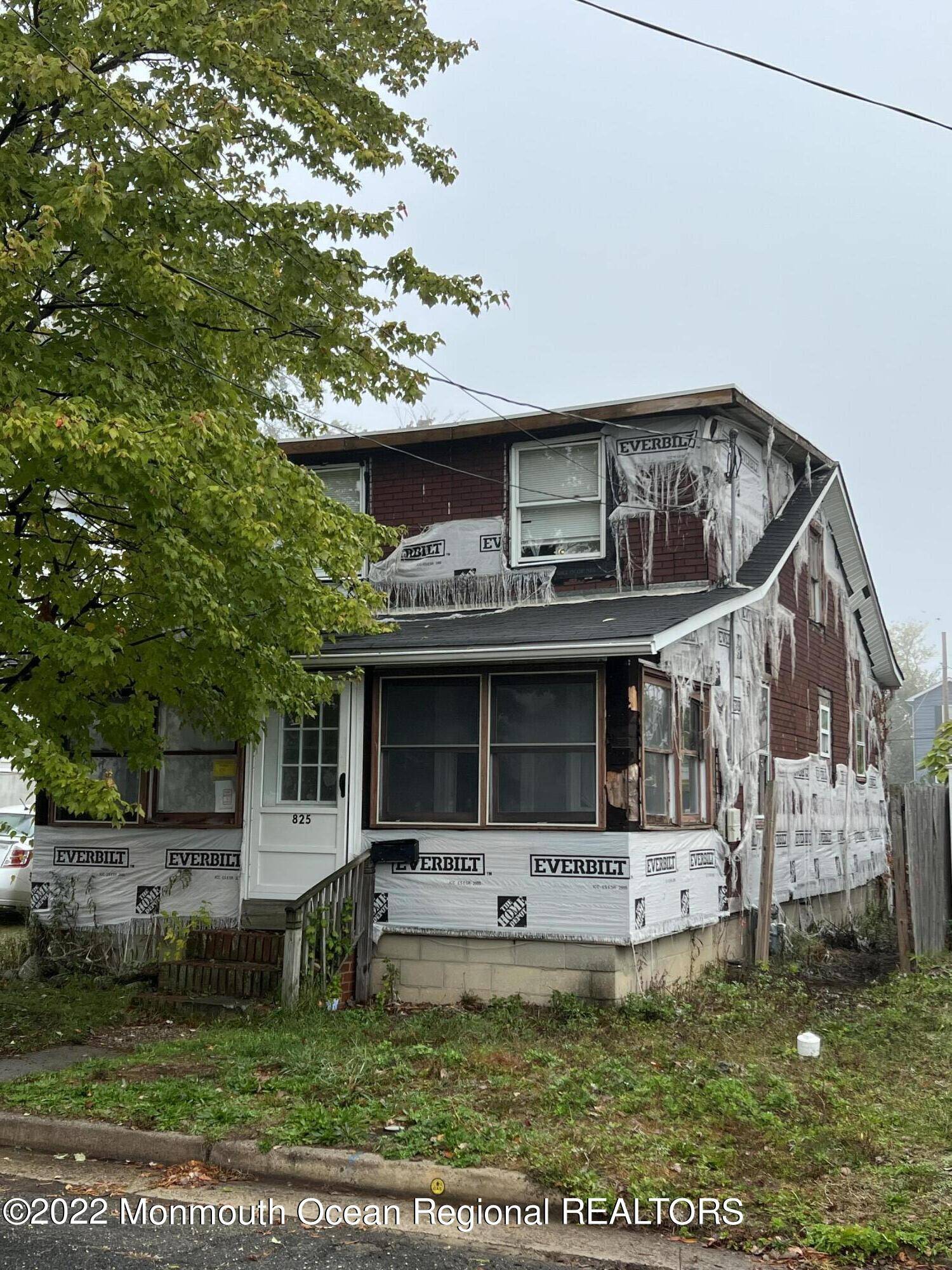 825 5th Street, Union Beach, NJ 07735