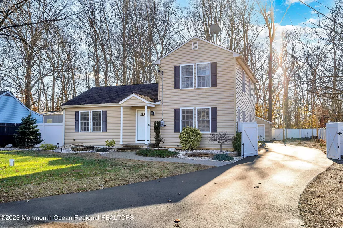 New Egypt, NJ 08533,8 Oak Lane