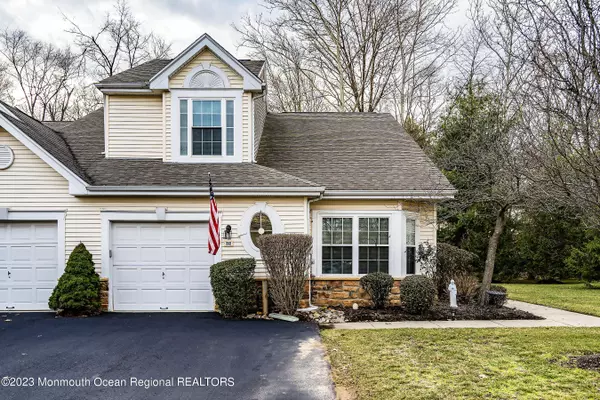 32 Kingston Boulevard, Hamilton, NJ 08690