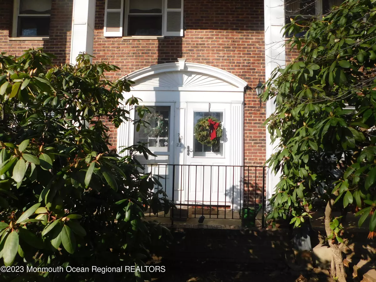 Red Bank, NJ 07701,23 Manor Drive