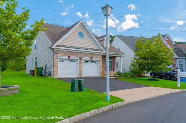 Lakewood, NJ 08701,51 Jumping Brook Drive