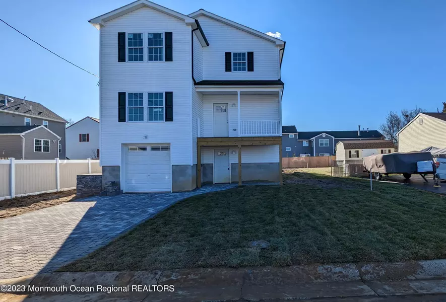 708 Clark Avenue, Union Beach, NJ 07735