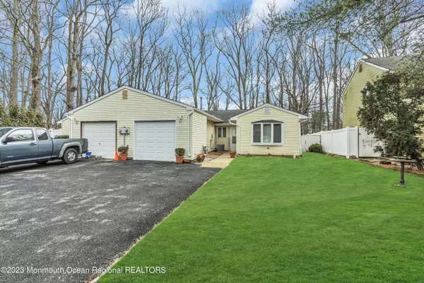 Freehold, NJ 07728,64 Scenic Drive