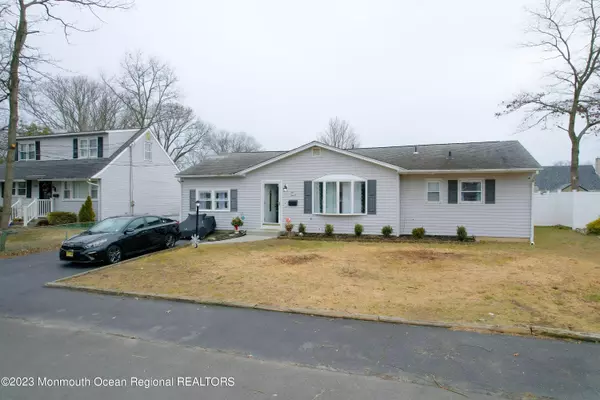 111 Roosevelt Drive, Brick, NJ 08724