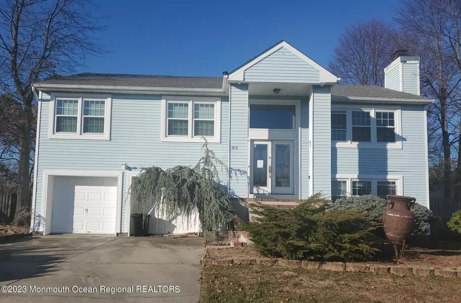 169 Ravenwood Boulevard, Barnegat, NJ 08005