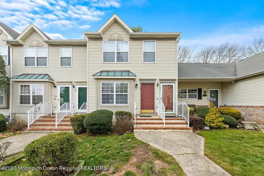 158 Yarmouth Court, Holmdel, NJ 07733