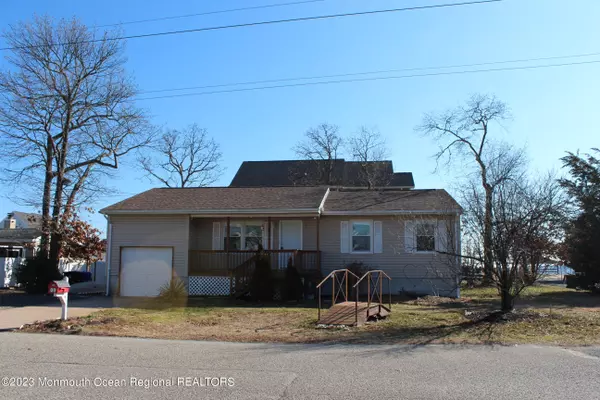 Brick, NJ 08723,1 Cross Trees Road