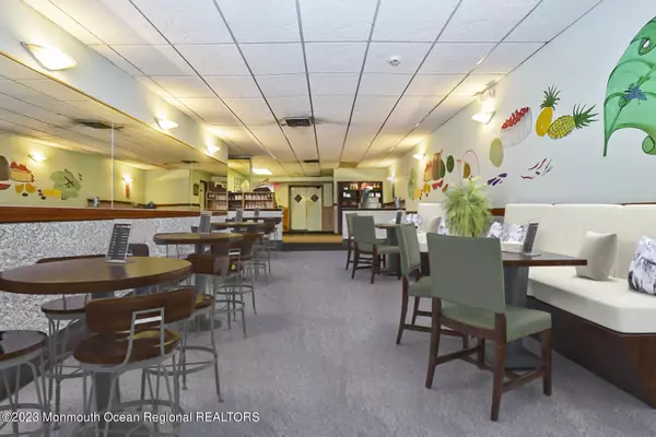 Eatontown, NJ 07724,19 Main Street