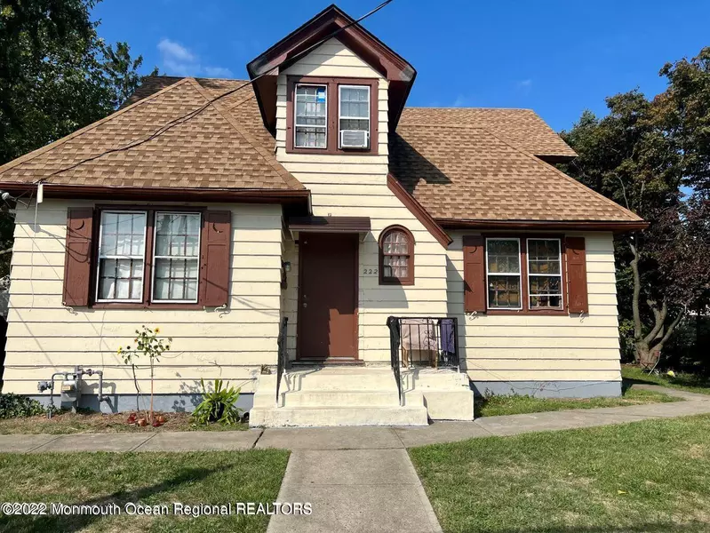 222 Broadway, Keyport, NJ 07735