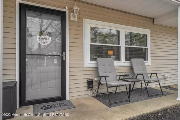 Lanoka Harbor, NJ 08734,209 Sinclair Avenue