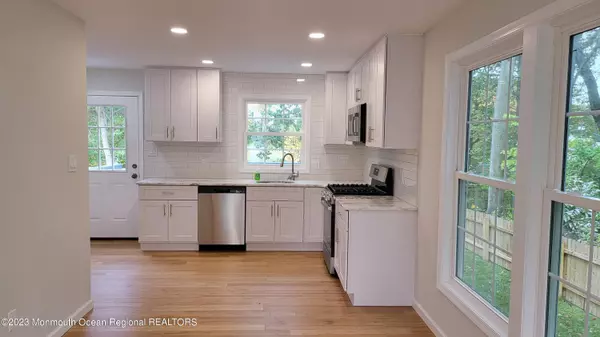 Keyport, NJ 07735,402 W Prospect Ridge Avenue