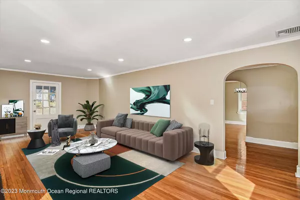 Orange, NJ 07050,663 Tremont Court