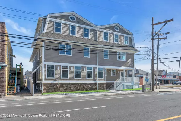 Seaside Park, NJ 08752,410 Central Avenue SE #2N