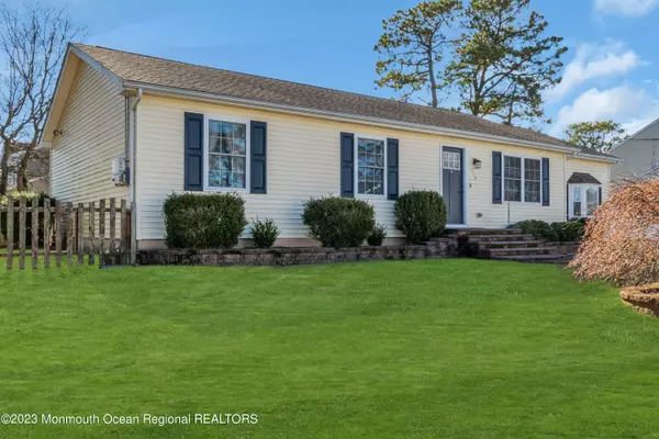 119 Sloop Road, Manahawkin, NJ 08050