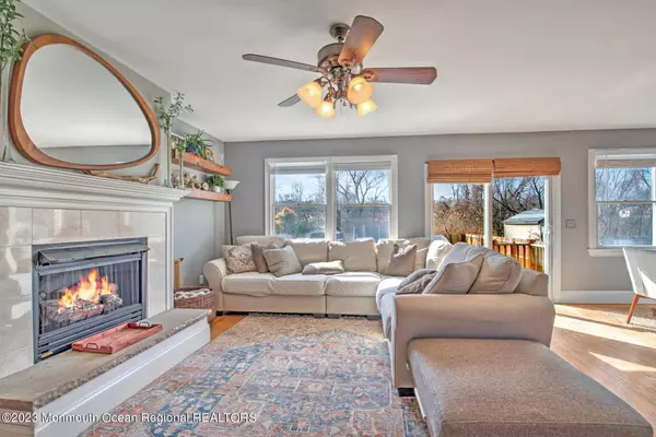 Atlantic Highlands, NJ 07716,31 Leonard Avenue