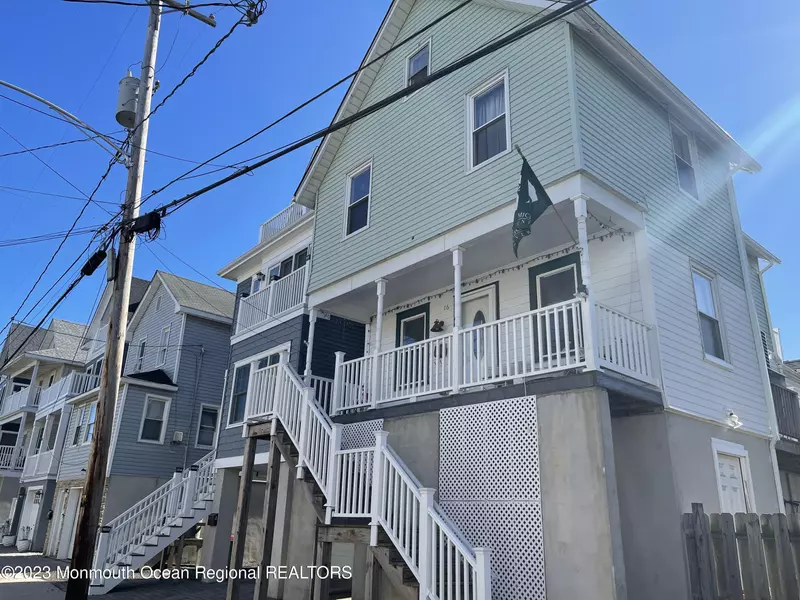 16 New Street, Sea Bright, NJ 07760