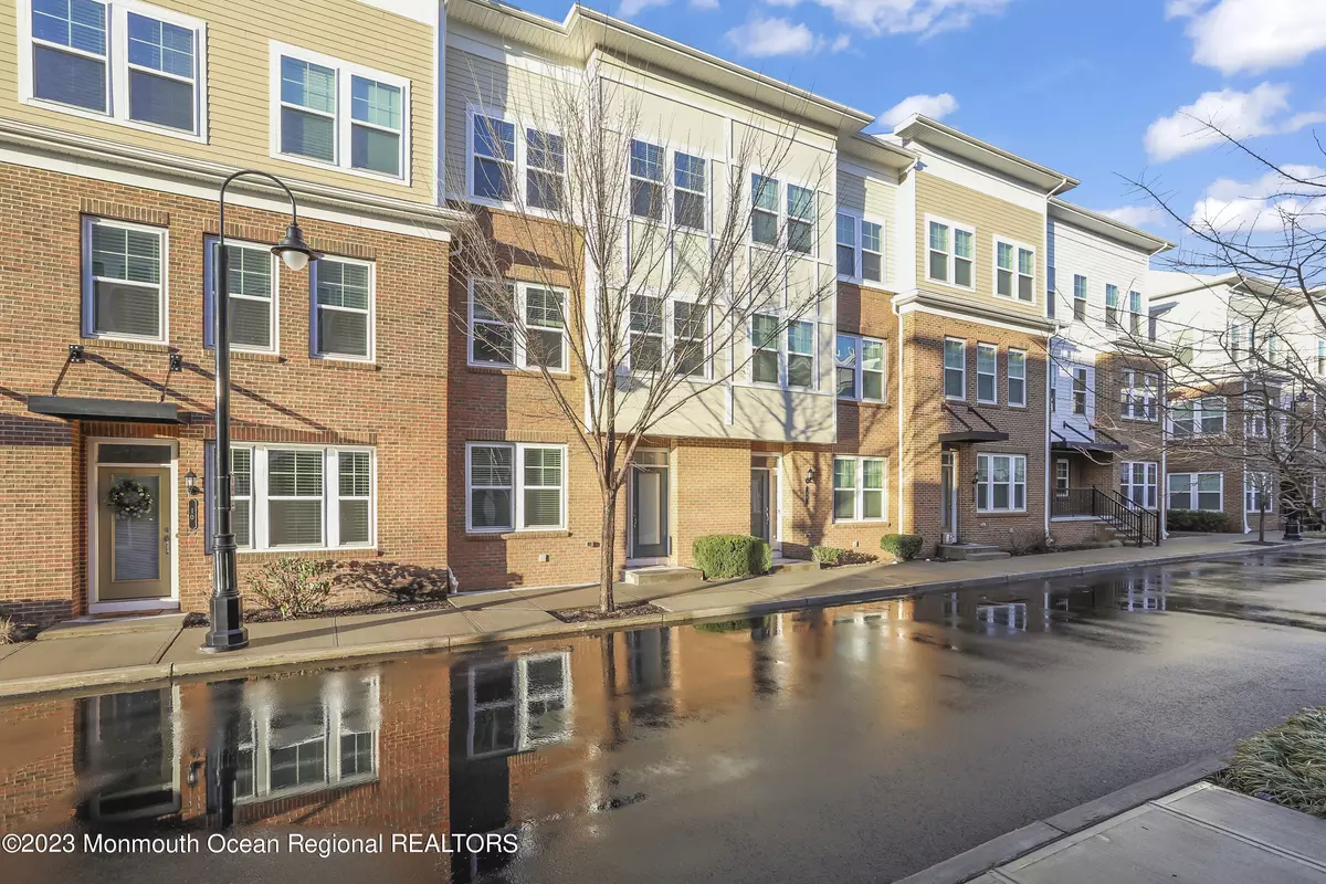 North Brunswick, NJ 08902,14 Fleet Street