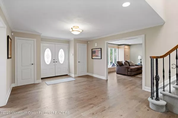 Manalapan, NJ 07726,9 Terence Drive