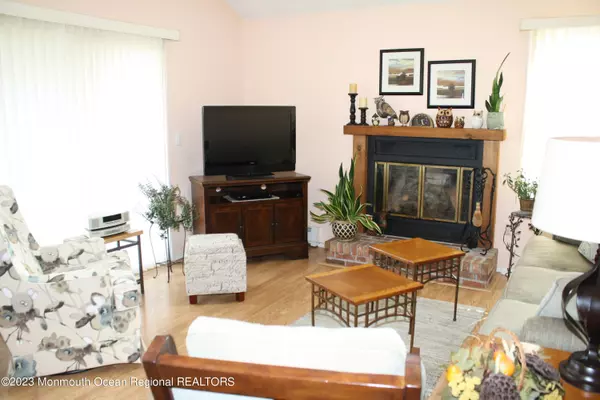 Bayville, NJ 08721,61 Yardarm Court