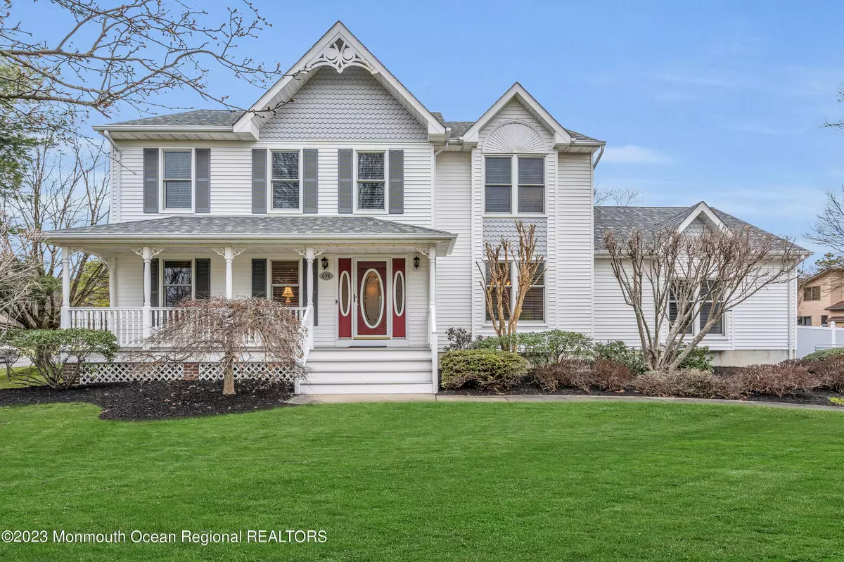 Lanoka Harbor, NJ 08734,698 Colgate Avenue