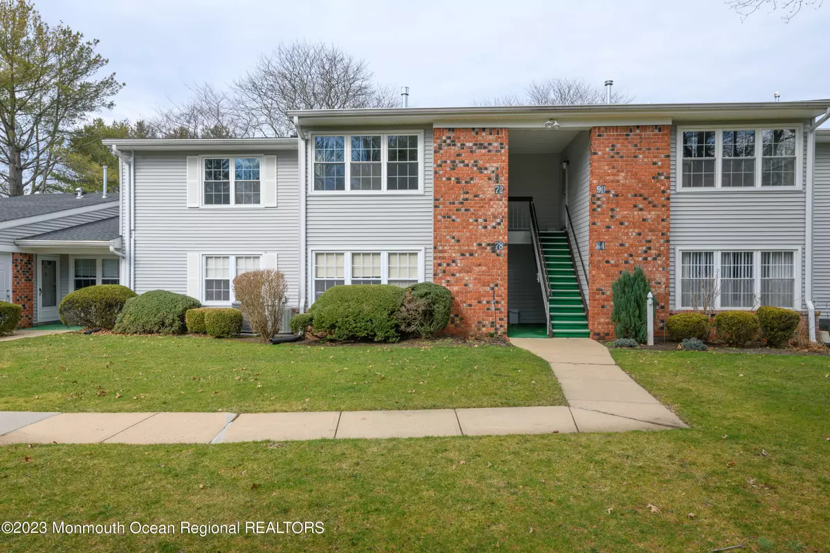 Red Bank, NJ 07701,72 Cranberry Court