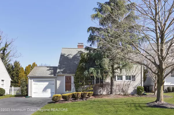 Fair Haven, NJ 07704,153 Oxford Avenue