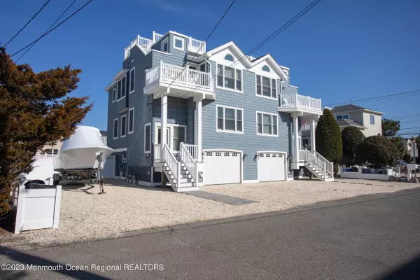 Long Beach Twp, NJ 08008,103 Roxie Avenue #W