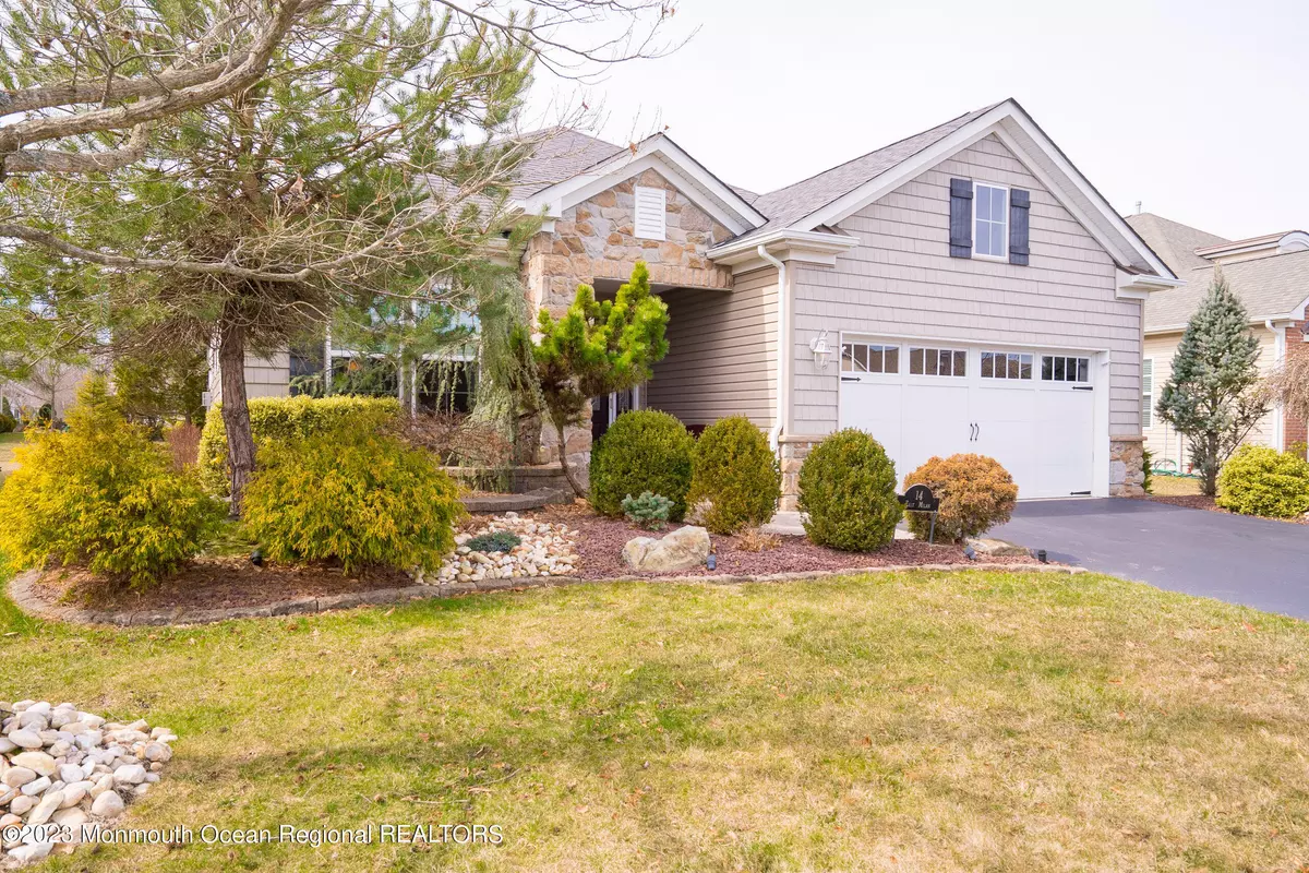 Farmingdale, NJ 07727,14 E Milan Boulevard