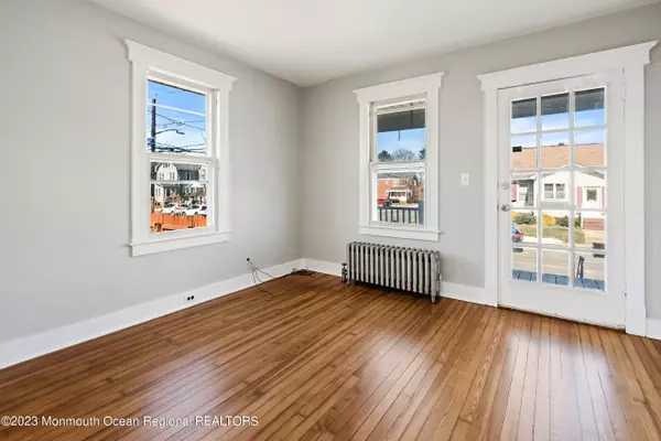 North Brunswick, NJ 08902,16 Cleremont Avenue