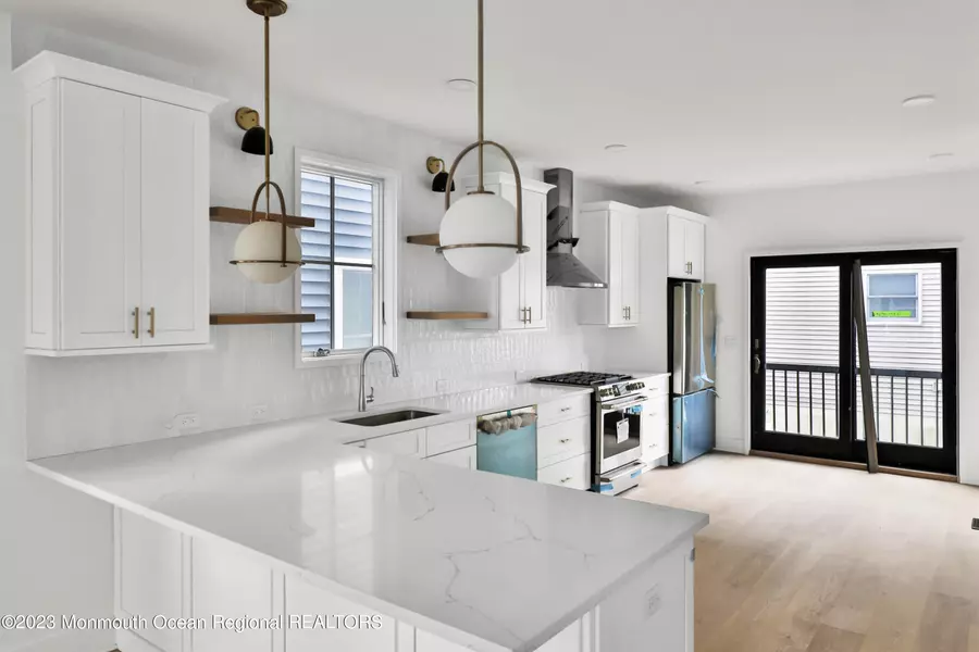 20 Church Street, Sea Bright, NJ 07760