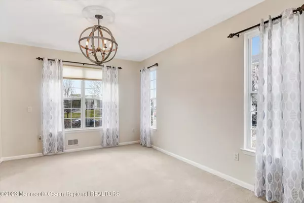 Jackson, NJ 08527,20 Chiswick Court