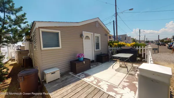 South Seaside Park, NJ 08752,171 W Central Avenue