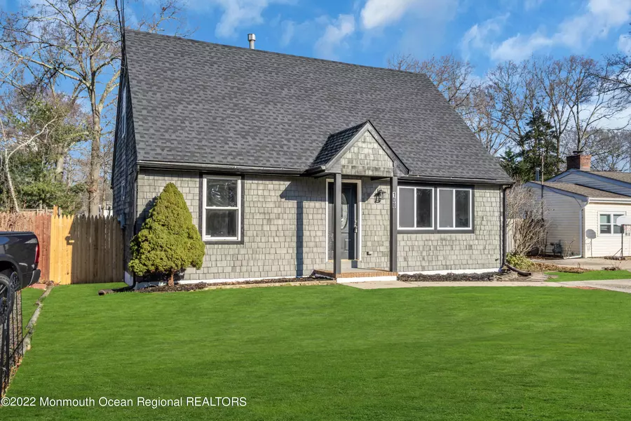 108 Cedar Drive, Lanoka Harbor, NJ 08734